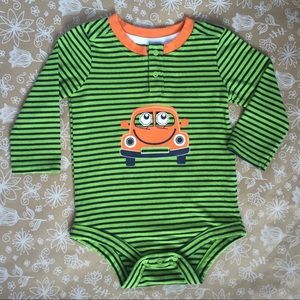 Small Wonders Long-Sleeve Onesie with Car on front
